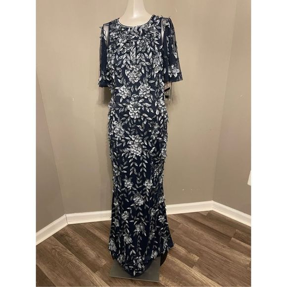 THEIA Petal Applique Gown US 4 $1295 - Picture 4 of 9